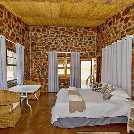 Brandberg White Lady Lodge Uis Exterior foto