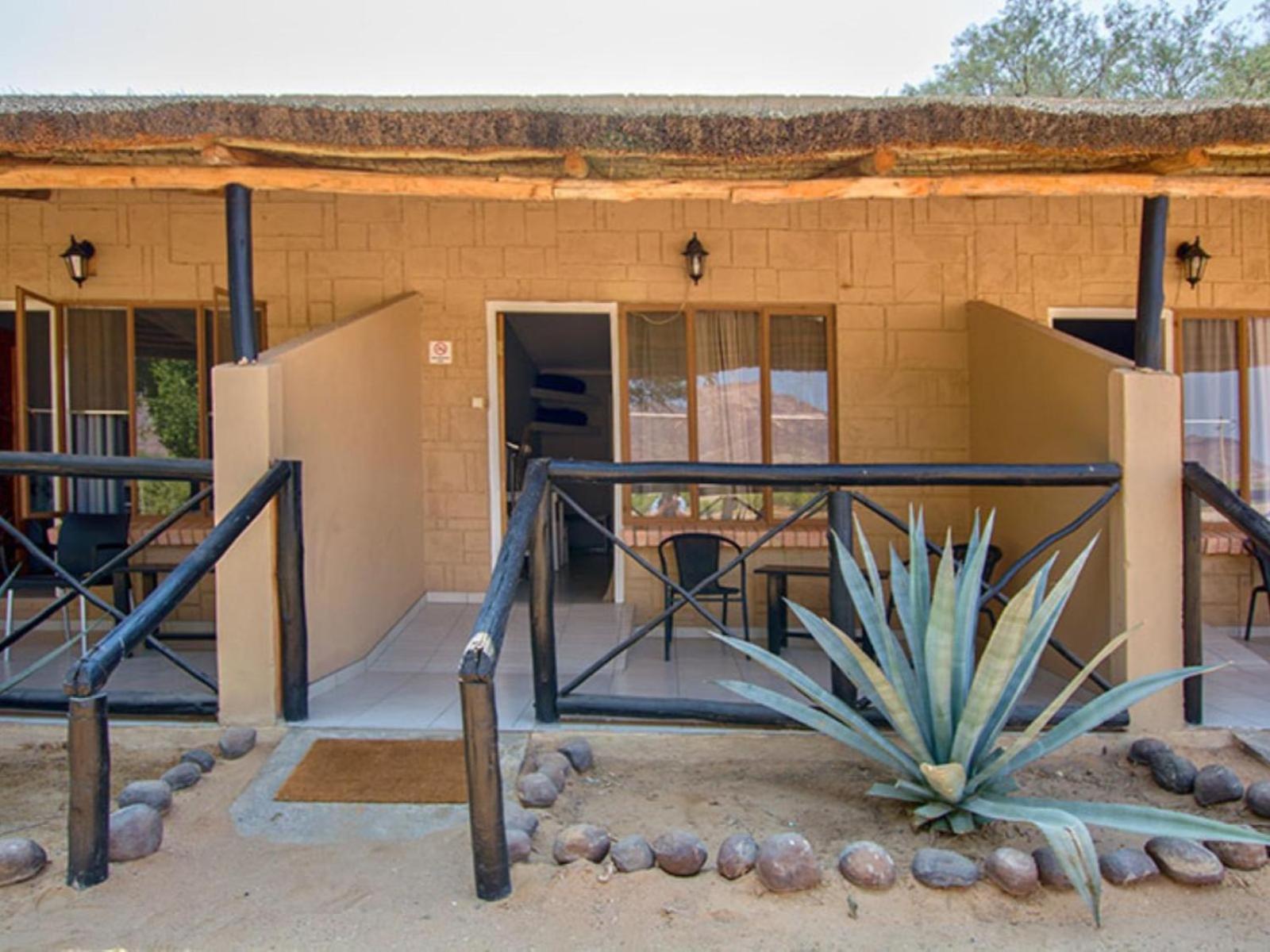 Brandberg White Lady Lodge Uis Exterior foto